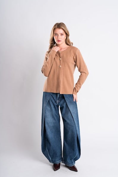 Round-Neck Embellished Kni